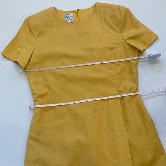 Yellow/Gold Linen Blend Tiered Short Sleeve Sheath Dress, Size 10 - Picture 9 of 12